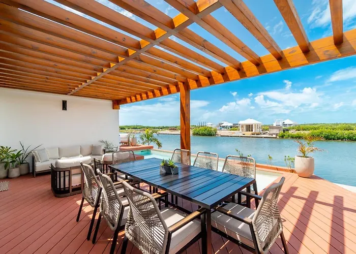 Amani And Mistico Club And Boat Shuttle Villa